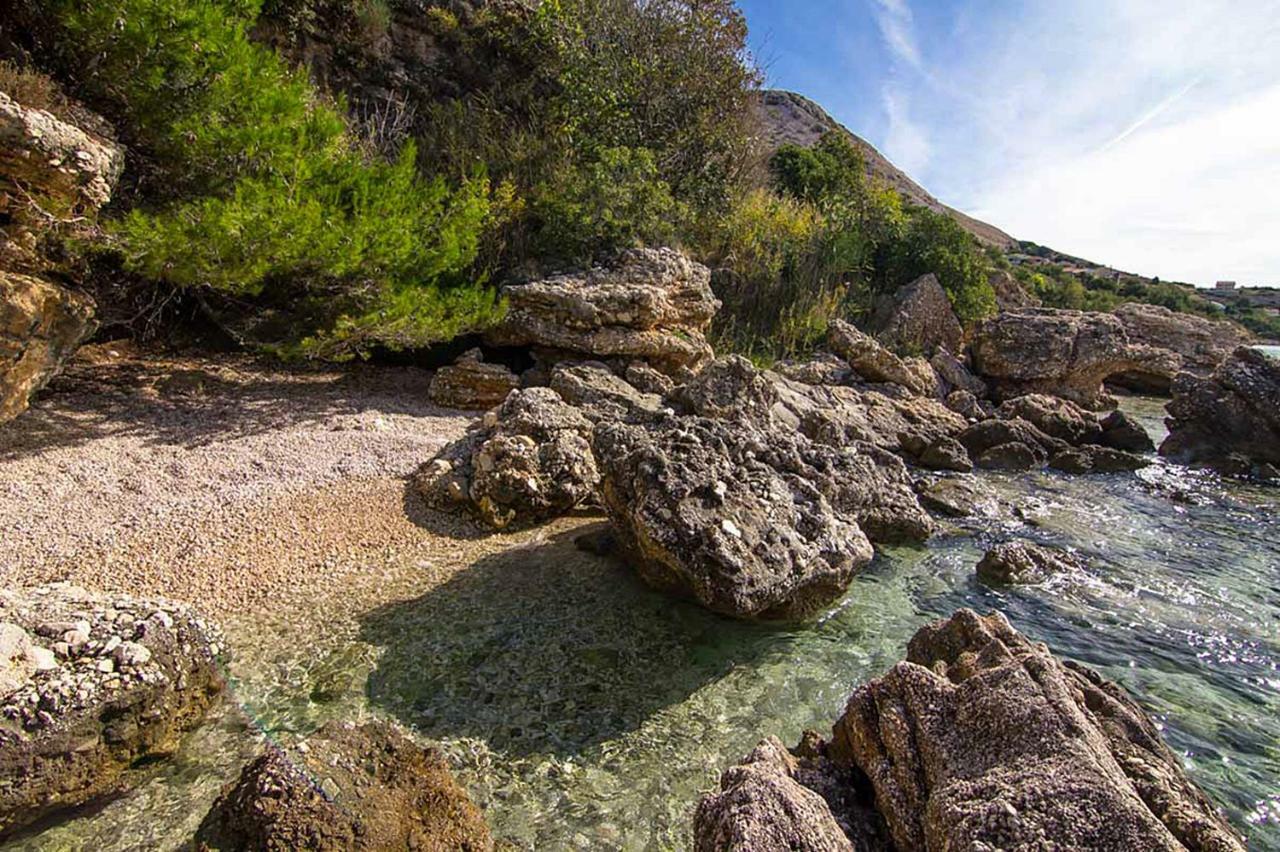 Stara Baska Apartments Bagian luar foto